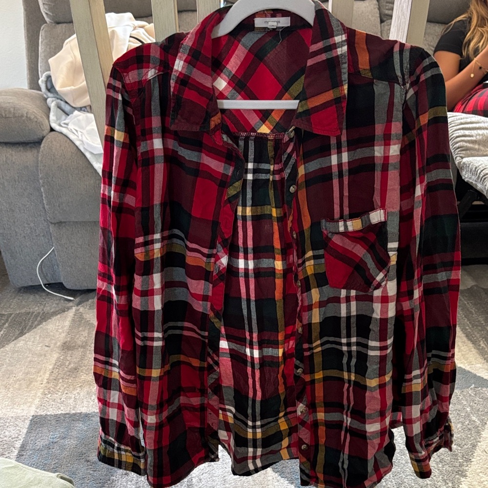 Maurices Red Plaid Button-Up Shirt